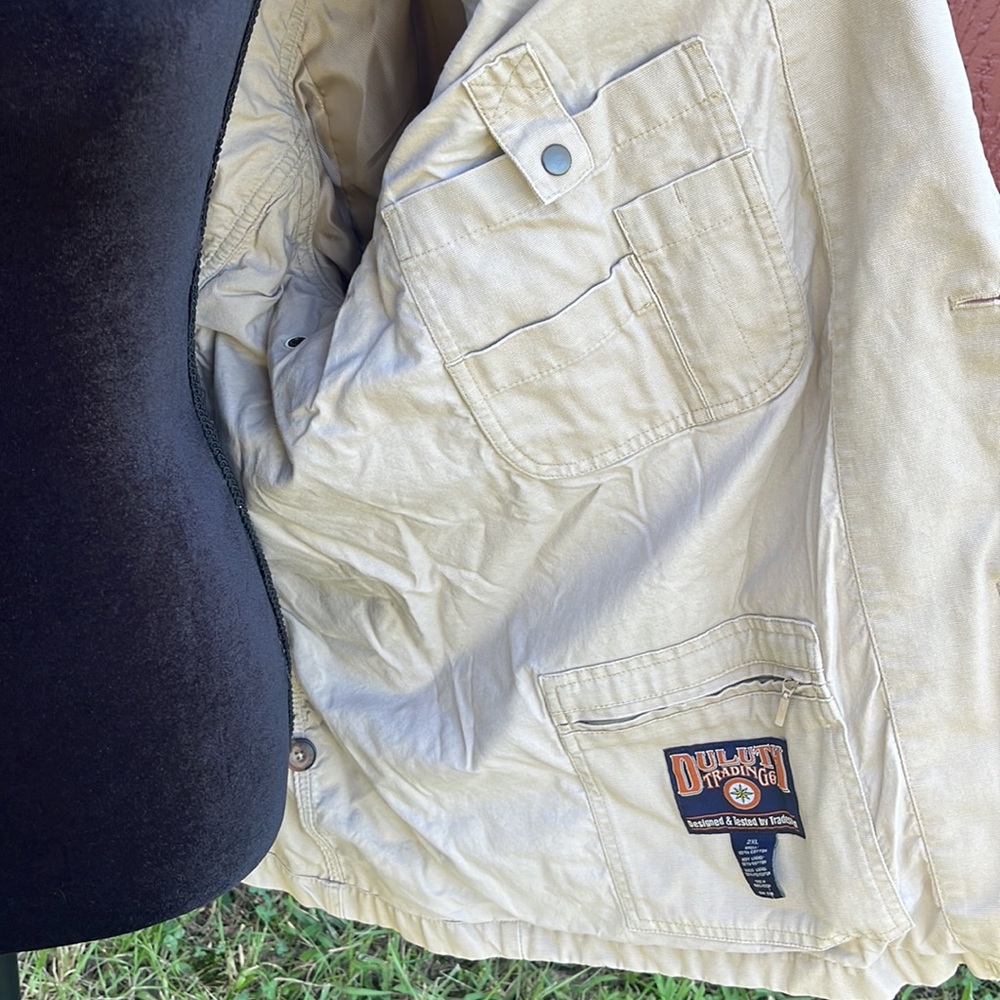 Men’s Duluth trading co outdoor utility jacket.Khaki color.100% cotton.Size 2XL - Picture 9 of 11